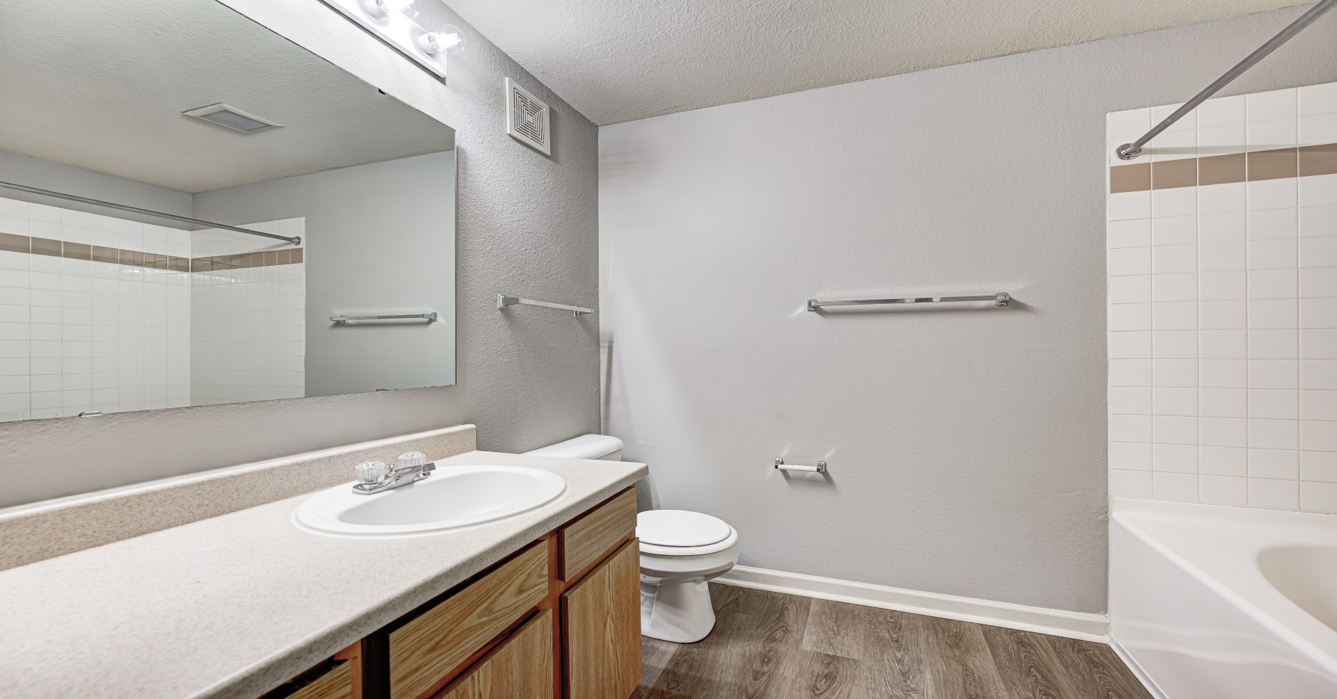 Ashley Place Bathroom