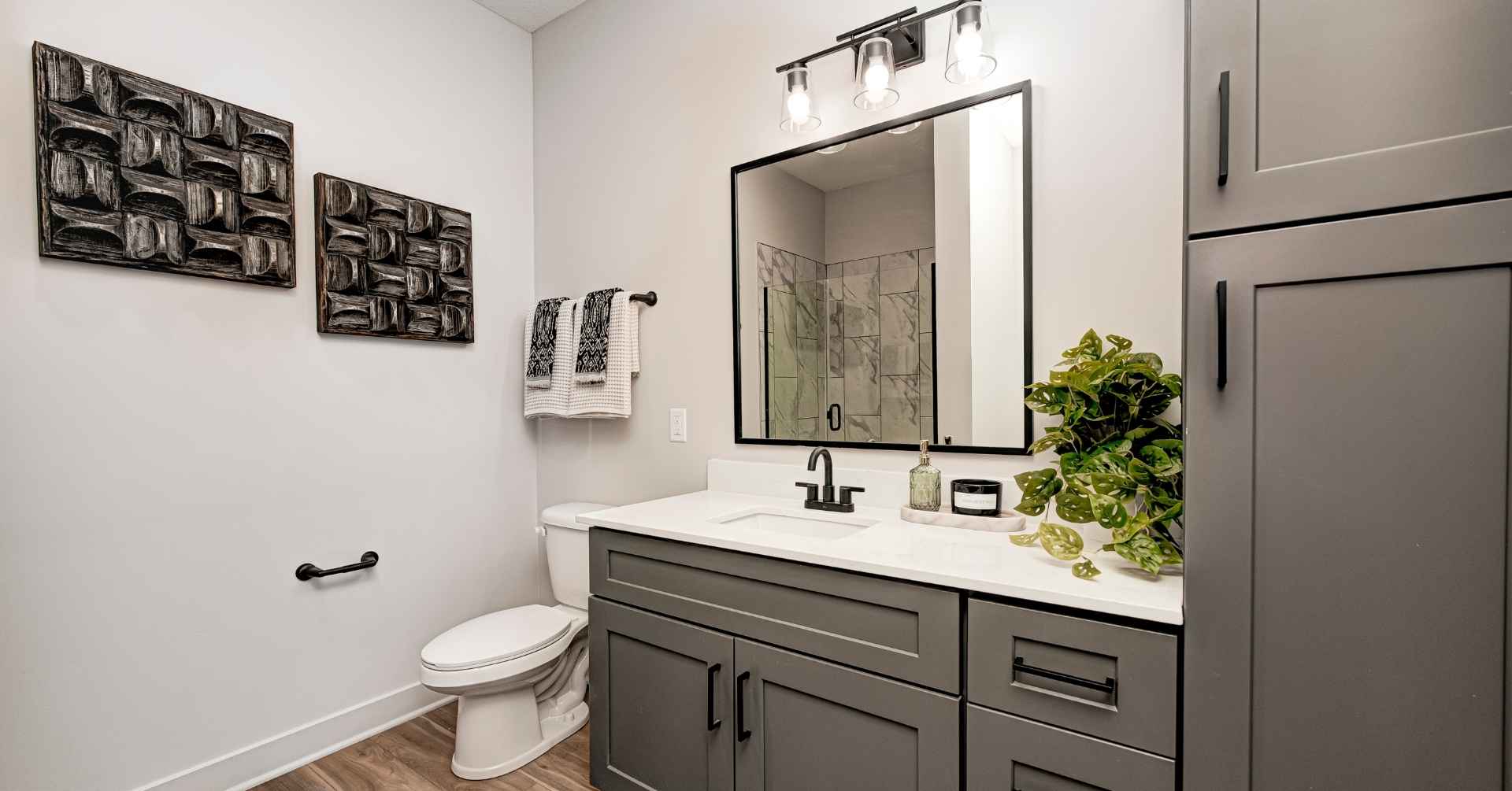 Crossing 5 Model Bathroom Cabinets