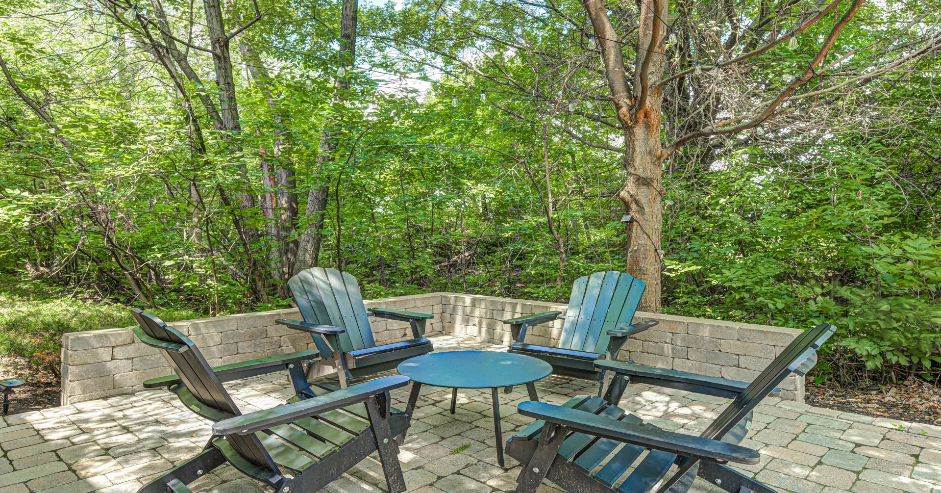 One One Six Firelounge