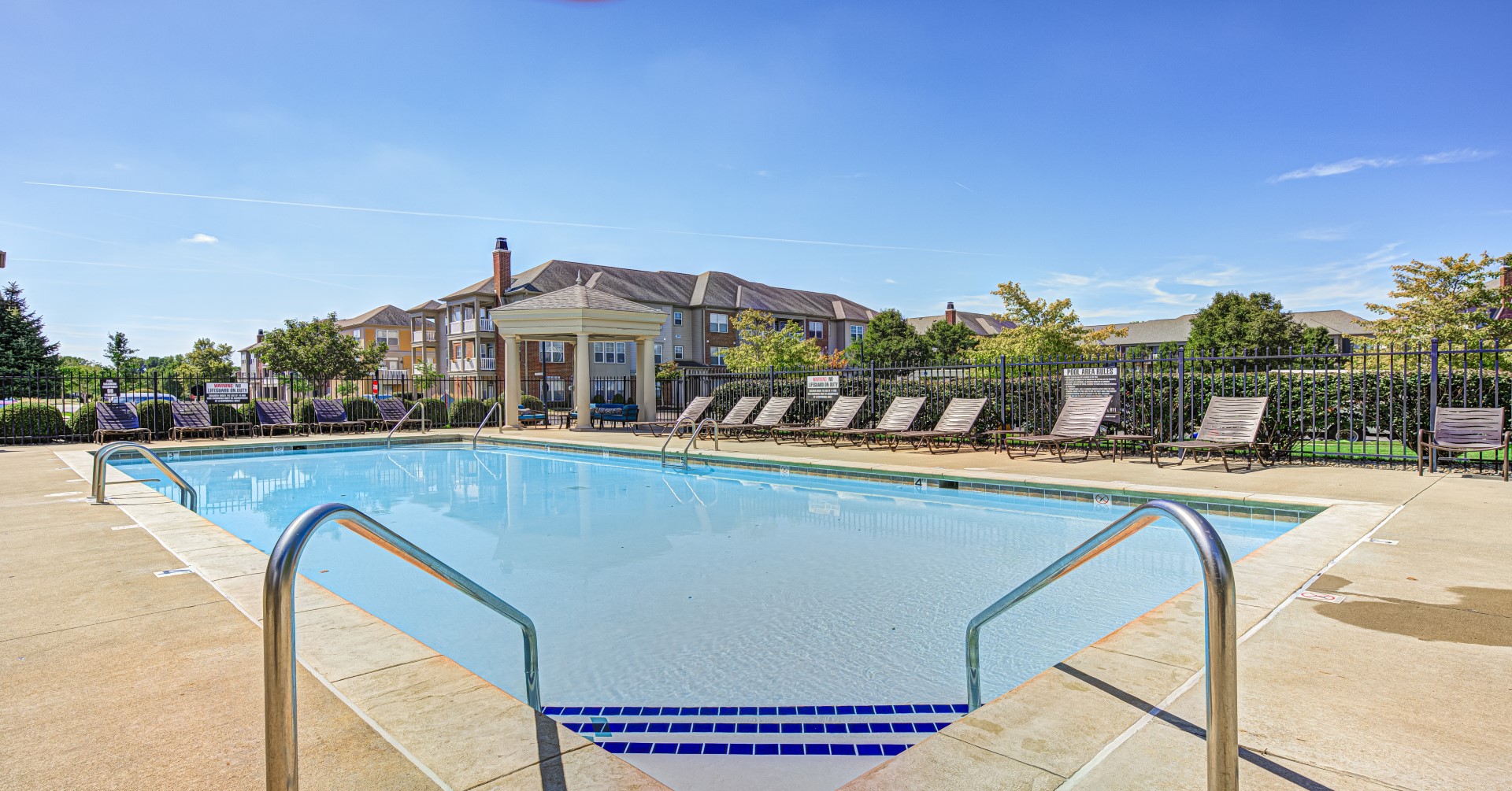 The District At Saxony Pool