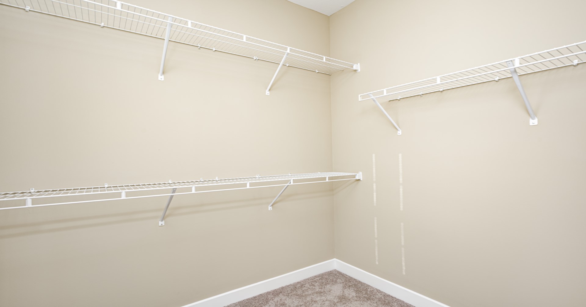 City Flats at Renwick Closet