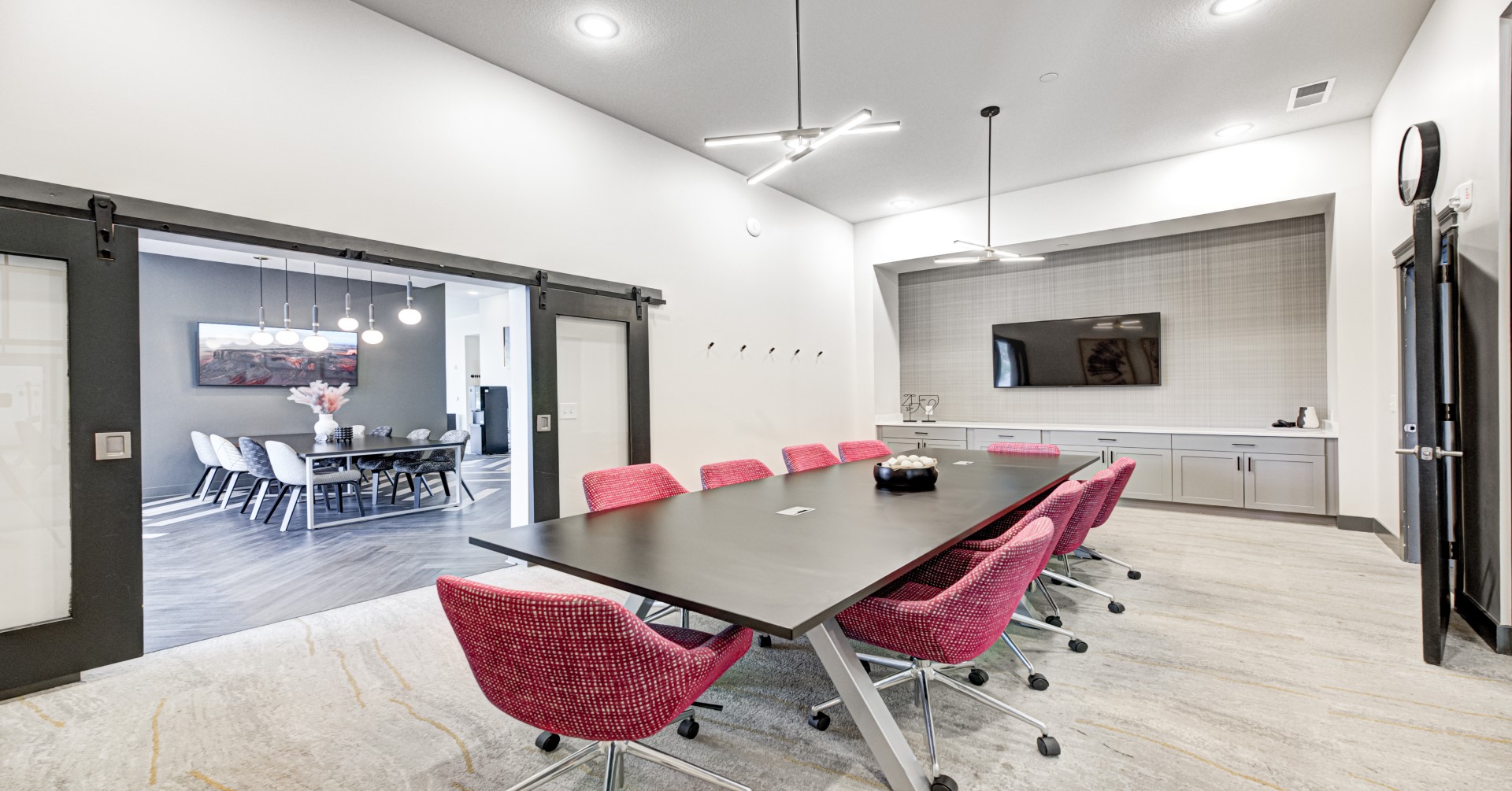 Continuum Cloud Room
