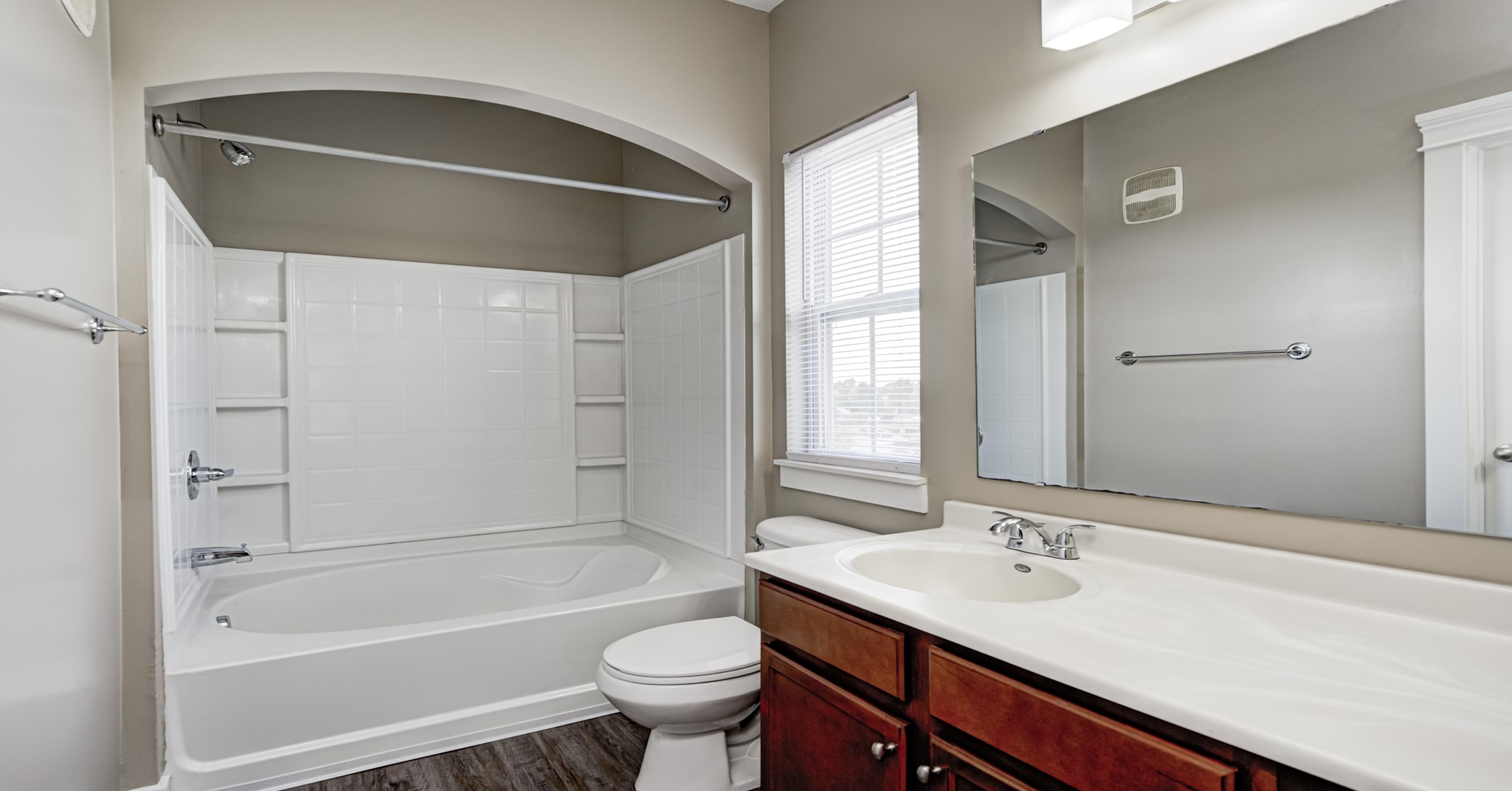 Legacy Bathroom Tub