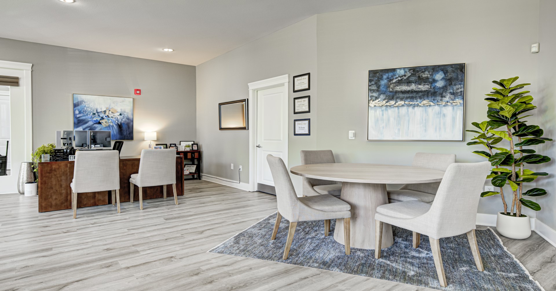 The Hamilton Leasing Office